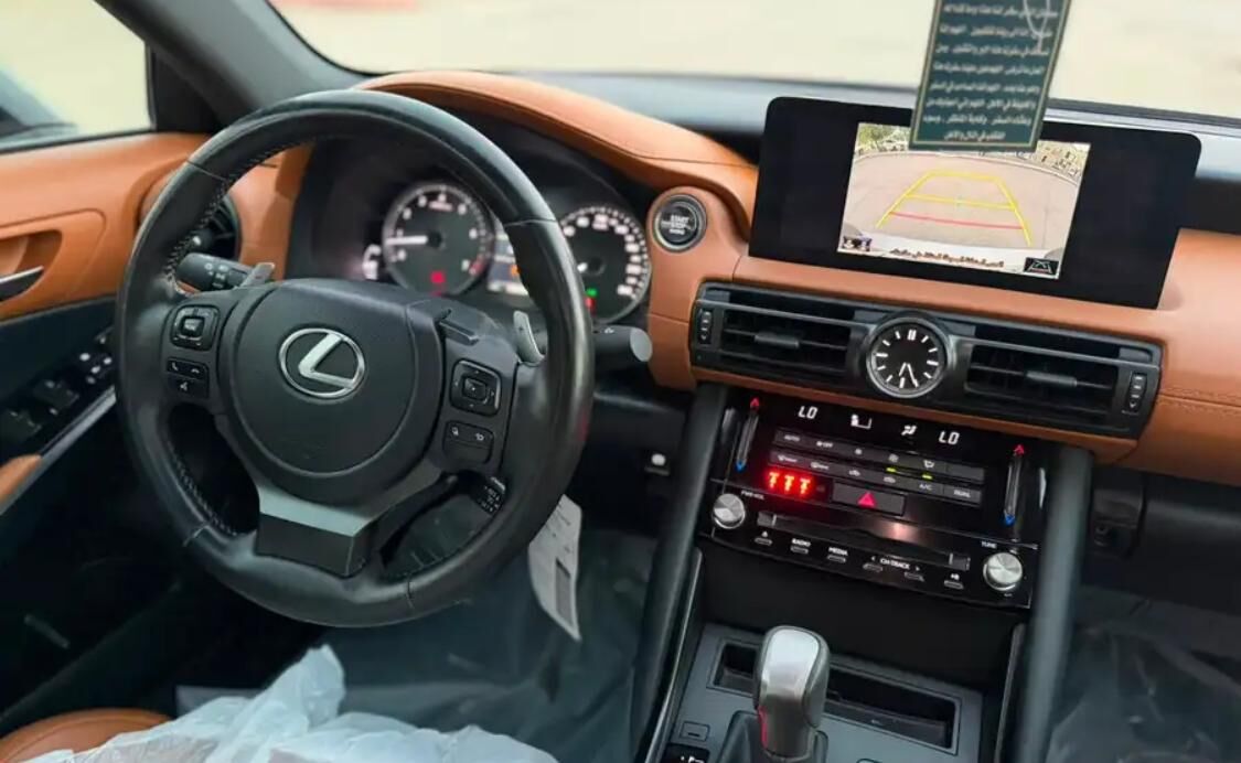 Riyadh, Vehicles, Cars & Trucks , SAR 185000,  LEXUS IS350,  2024,  Automatic,  19000 KM,  FULL OPTION  P