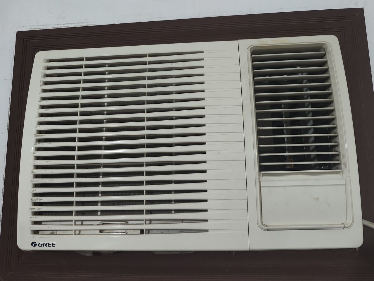 Jeddah, Household Items, SAR 1250,  Turkish Sofa Set And 2 A/C