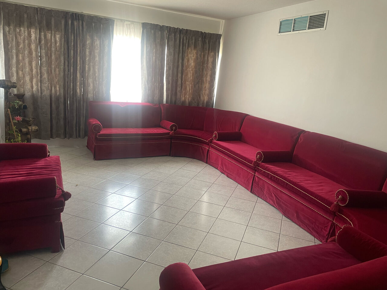 Riyadh, Furniture, SAR 500,  14 Seater Sofa
