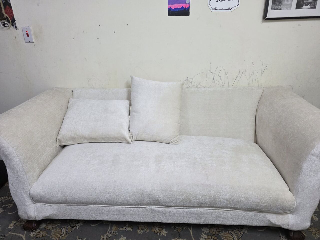 Riyadh, Furniture, SAR 200,  Single Sofa  - White Color