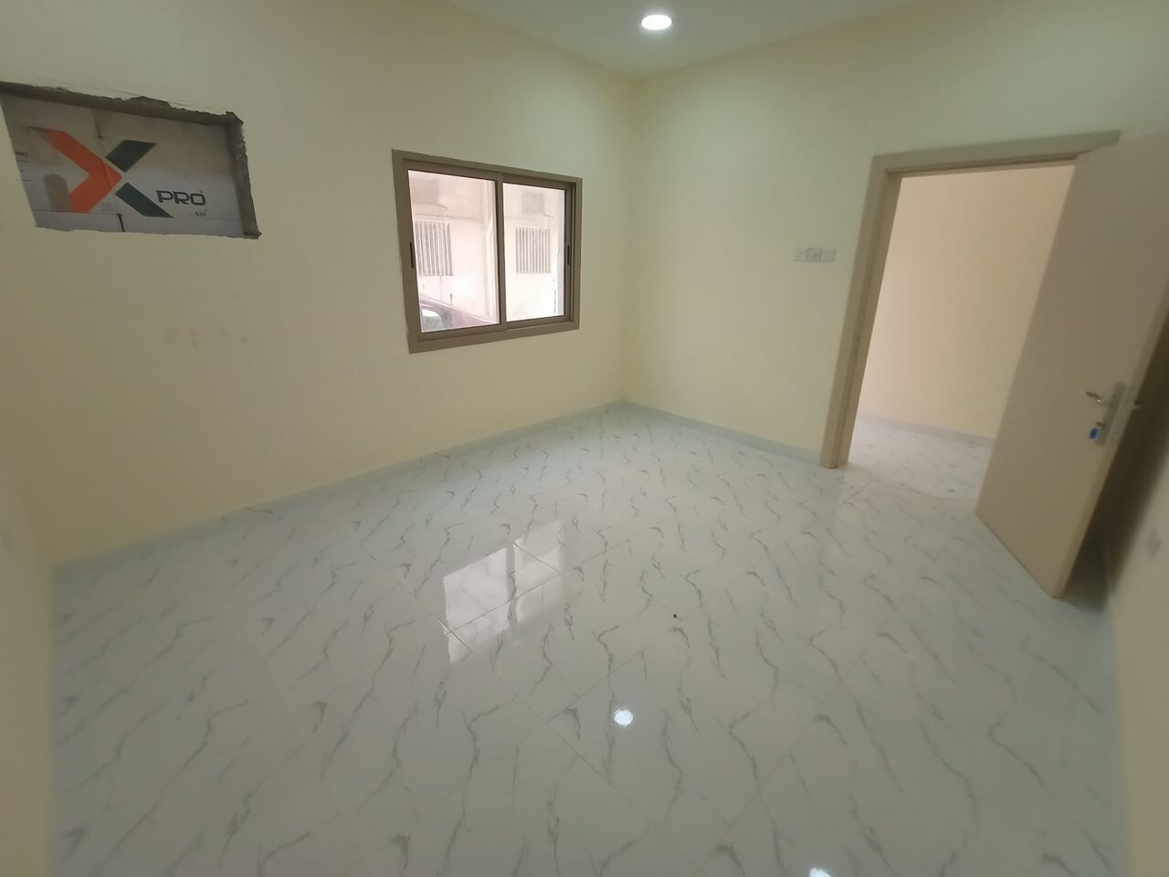 Gudaibiya, Apartments, Flats, Houses & Villas, 4 Bedroom / 2 Bathroom / Big Close Kitchen / 350 BD / With EWA