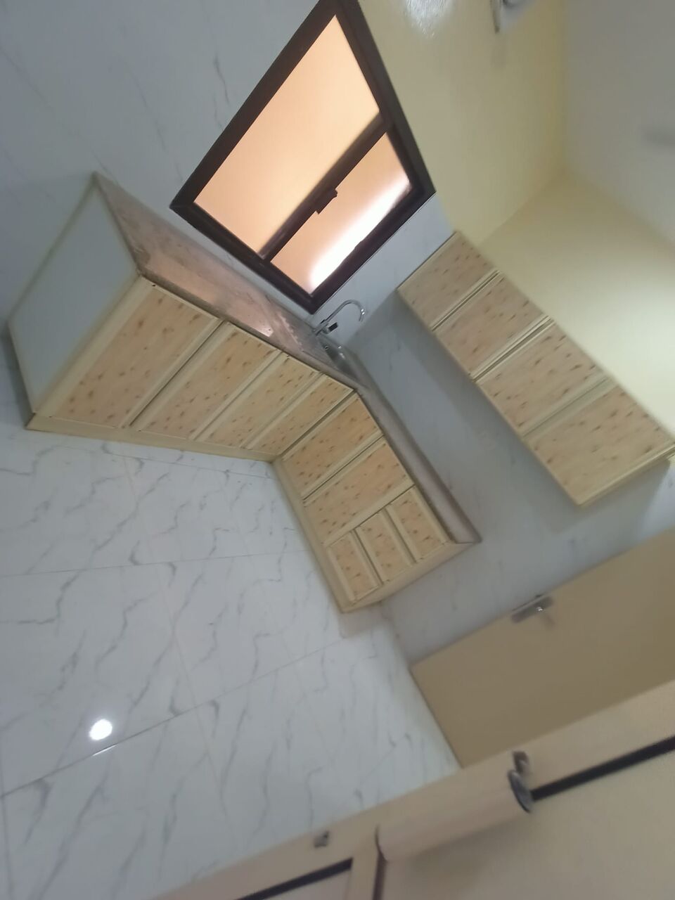 Gudaibiya, Apartments, Flats, Houses & Villas, 4 Bedroom / 2 Bathroom / Big Close Kitchen / 350 BD / With EWA