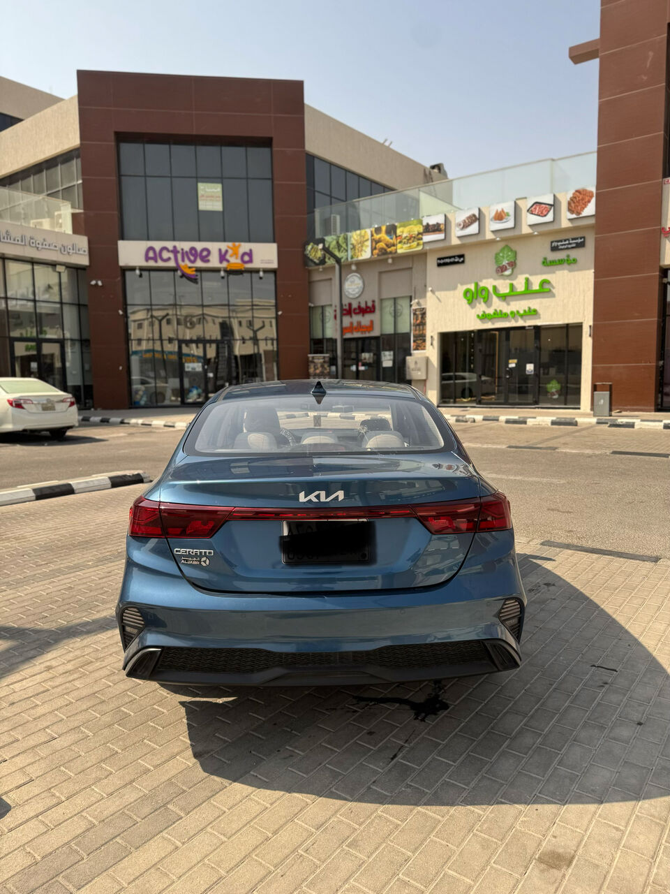 Dammam, Vehicles, Cars & Trucks , SAR 47000,  Kia Cerato,  2024,  Automatic,  150000 KM,  O  All Orignal