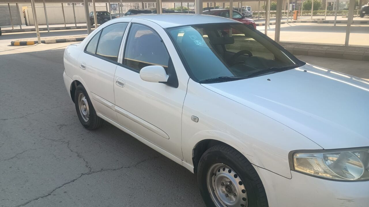 Riyadh, Vehicles, Cars & Trucks , SAR 12000,  Nissan  Sunny   (Made In Japan),  2009,  Manual,  495000 KM,  For Sale Nissan Sunny  Model  Transmission Car