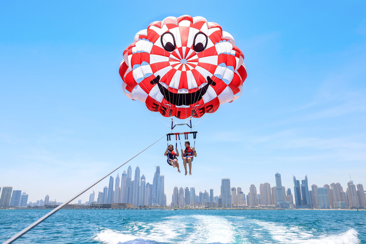 Dubai Marina, Travel, Plan A Dubai Marina Parasailing Experience During Your December Visit