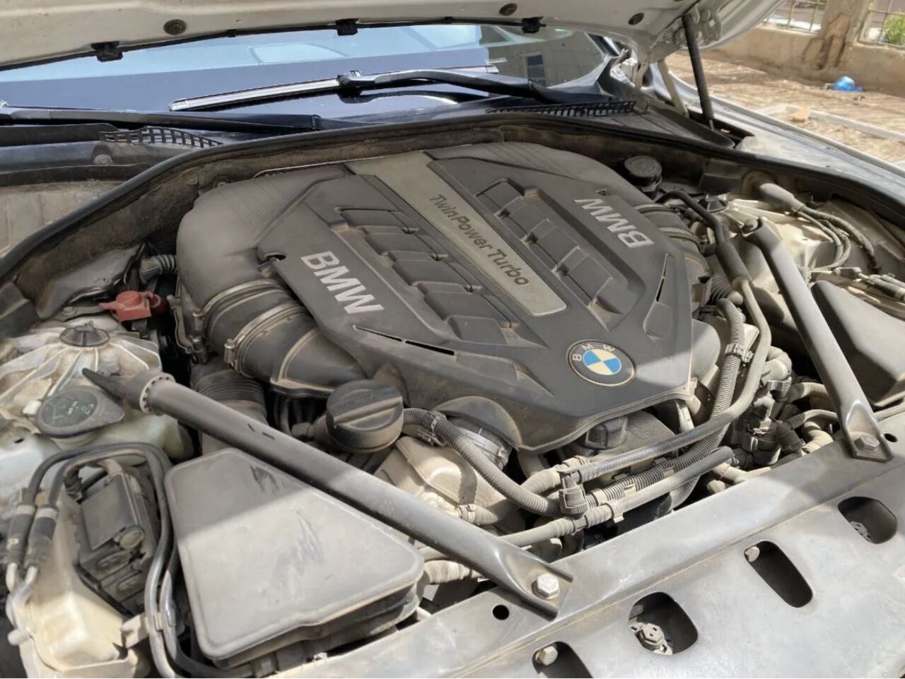 Riyadh, Vehicles, Cars & Trucks , SAR 55000,  BMW 750 Li,  2014,  Automatic,  180 KM,  BMW 750