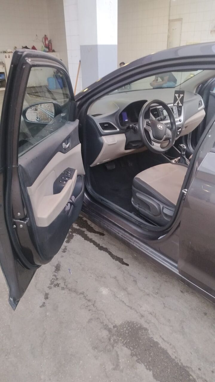 Riyadh, Vehicles, Cars & Trucks , SAR 12,  Hyundai Accent,  2023,  Automatic,  136000 KM,  Neat And Clean Low Mileage Car