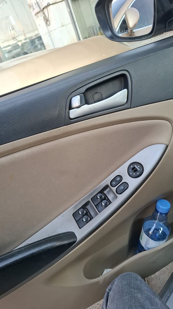 Al Khalidiyah, Vehicles, Cars & Trucks , SAR 22000,  Hyundai Accent,  2016,  Automatic,  199260 KM,  SAR 22000,