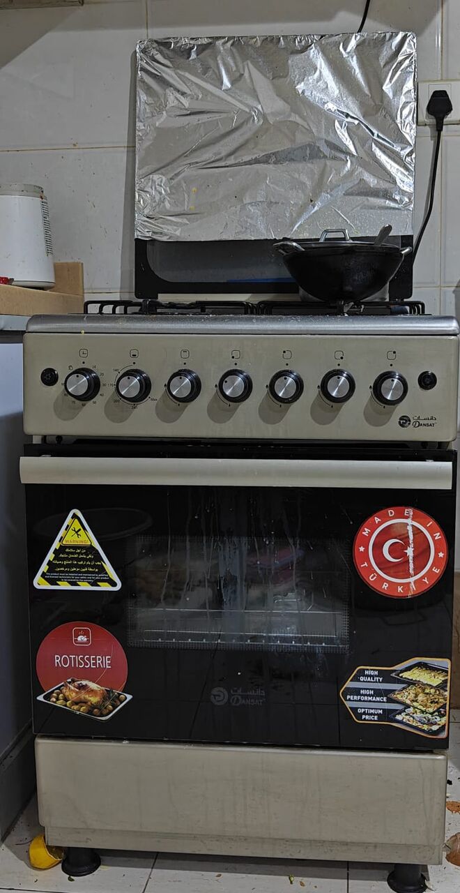 Al Safa, Appliances, SAR 1050,  Stove & Table New