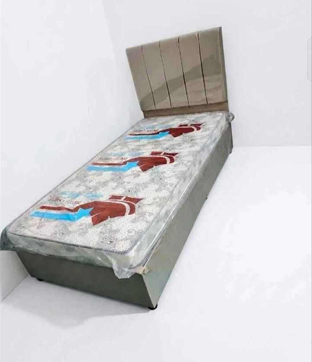 Jeddah, Furniture, SAR 5,  All Types Of Single Bed And Mattress Available