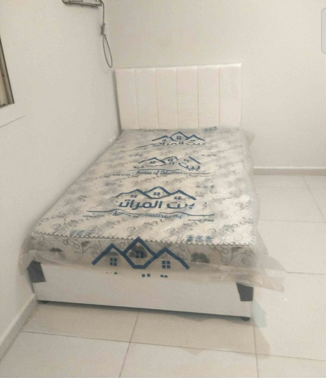 Jeddah, Furniture, SAR 5,  All Kinds Of Best Quality Medium Size Bed And Mattress Available