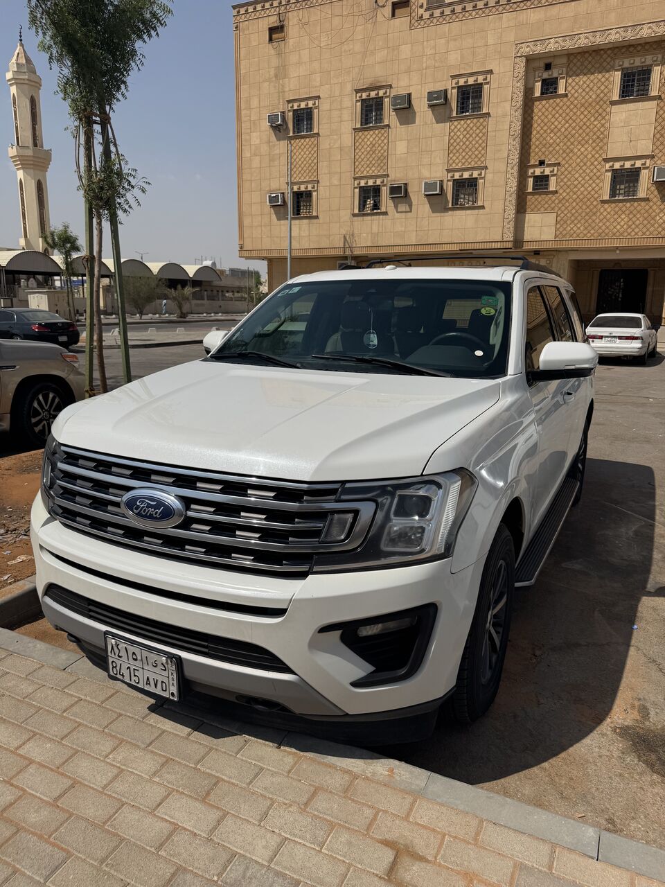 Riyadh, Vehicles, Cars & Trucks , SAR 145000,  Ford Expedition XLT,  2021,  Automatic,  105000 KM,