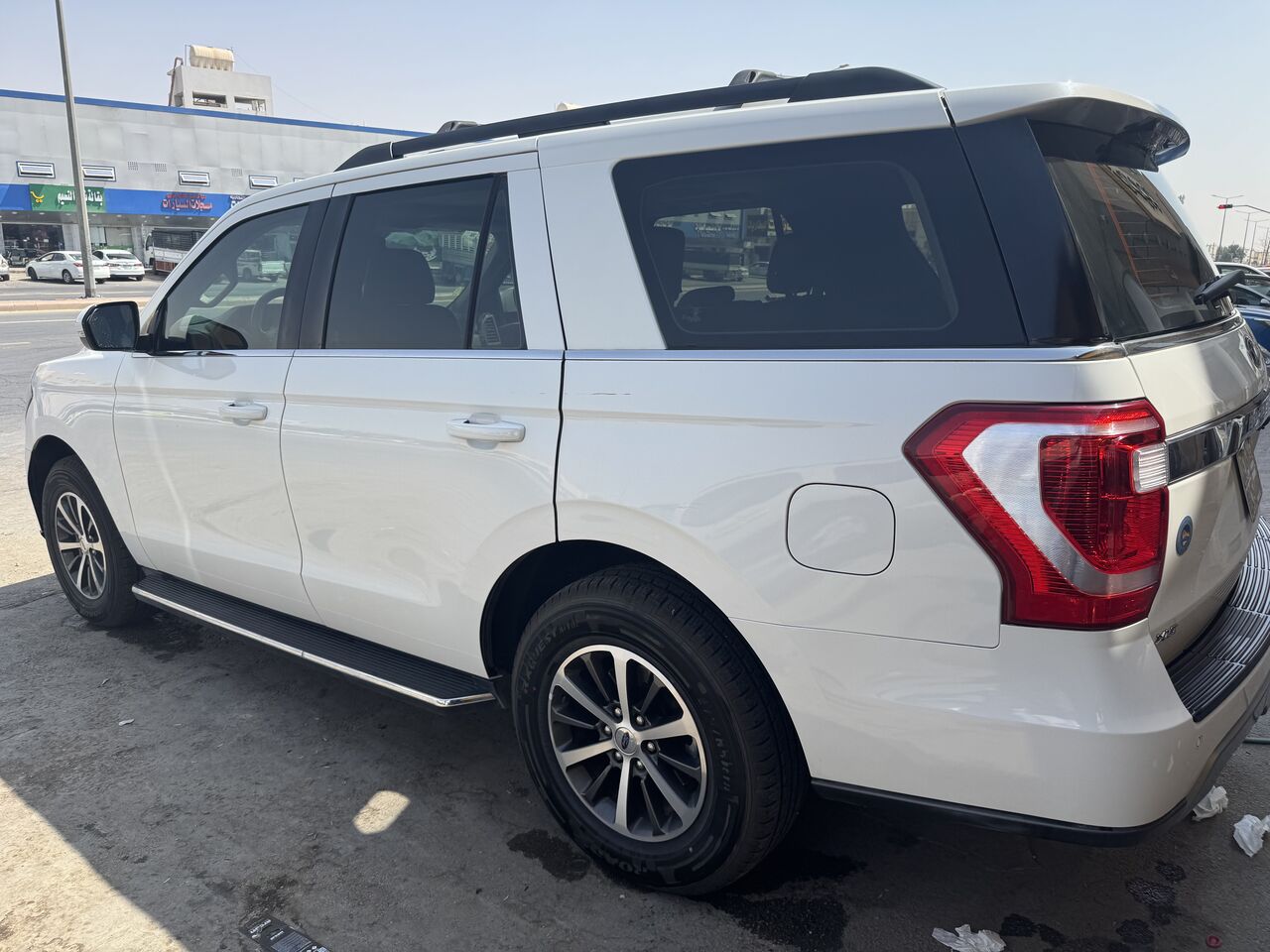 Riyadh, Vehicles, Cars & Trucks , SAR 145000,  Ford Expedition XLT,  2021,  Automatic,  105000 KM,