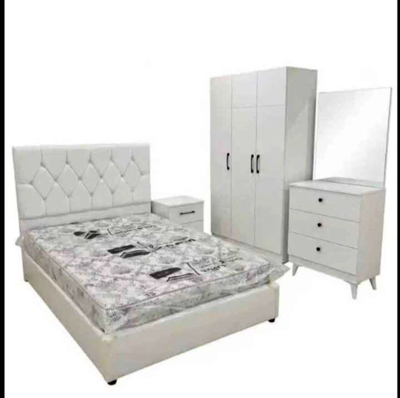 Jeddah, Furniture, SAR 5,  New Bedroom Seta Available In Low Price