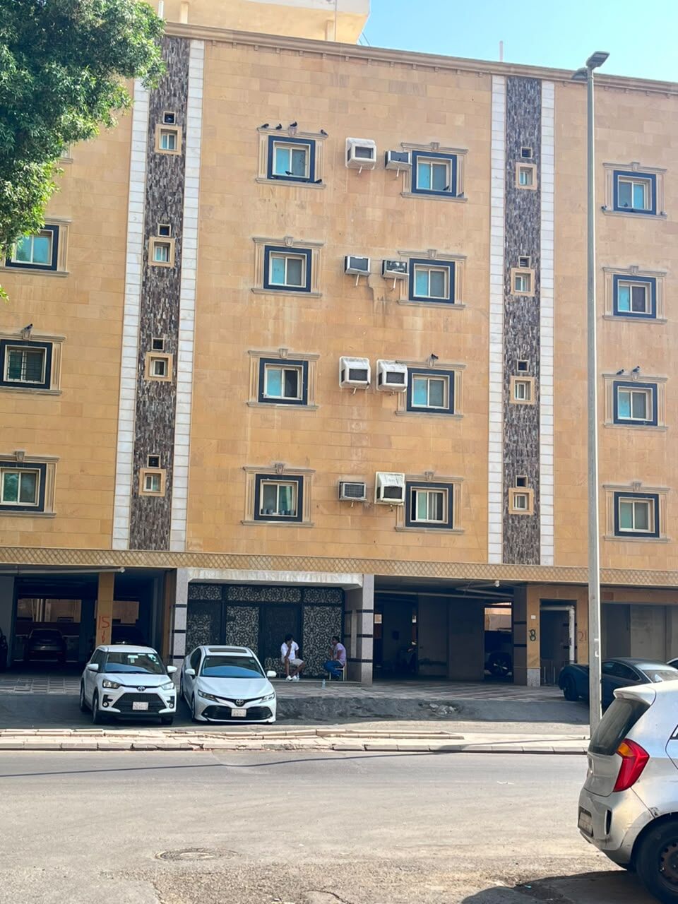 Al Aziziyah, Apartments, Flats, Houses & Villas, SAR 2000/month,  2 BR,  118 Sq. Meter,  2 Bhk Un-furnished Apartment