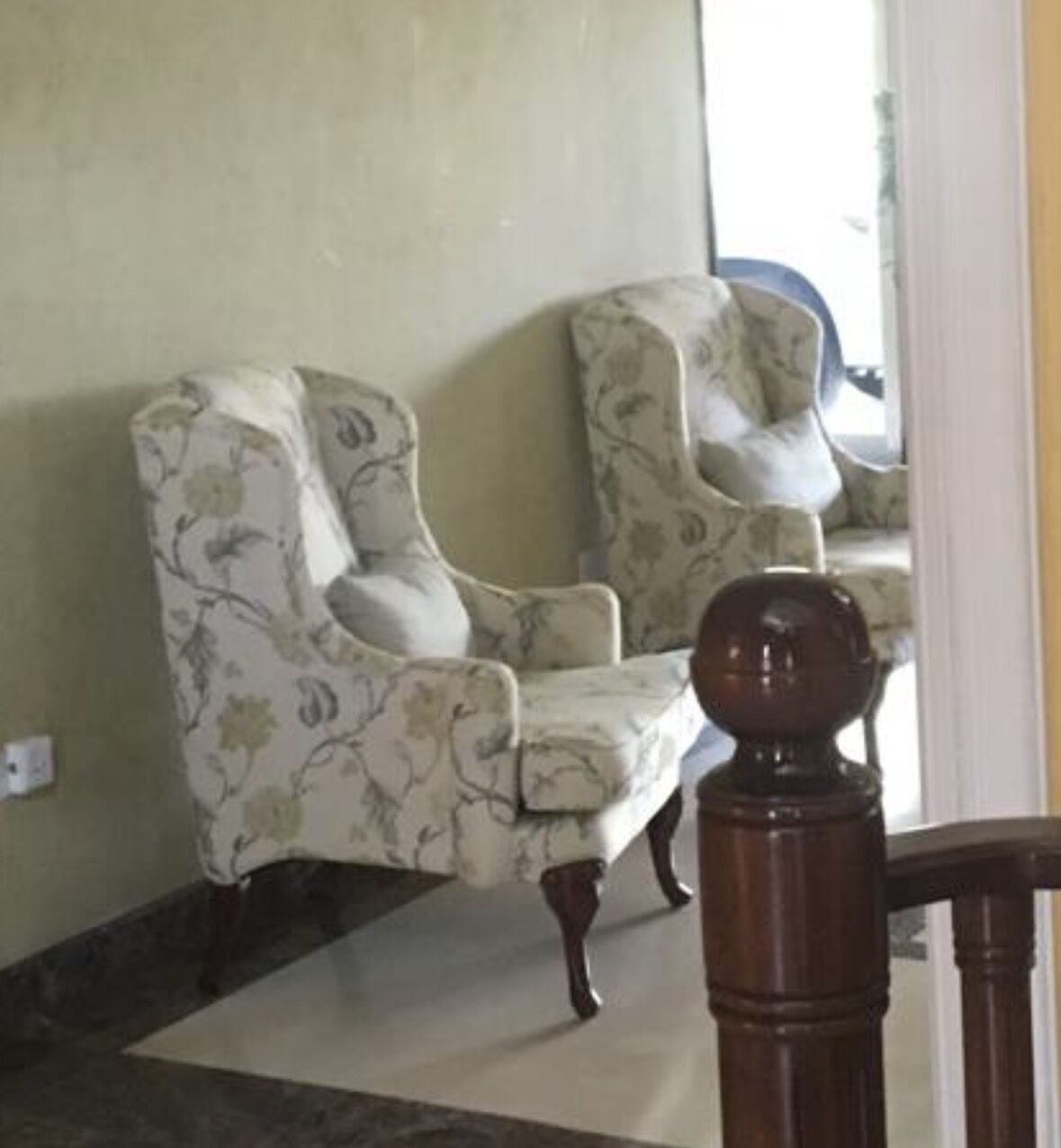 Riyadh, Furniture, SAR 400,  3 Seater Sofa And 2 Single Armchairs For Sale