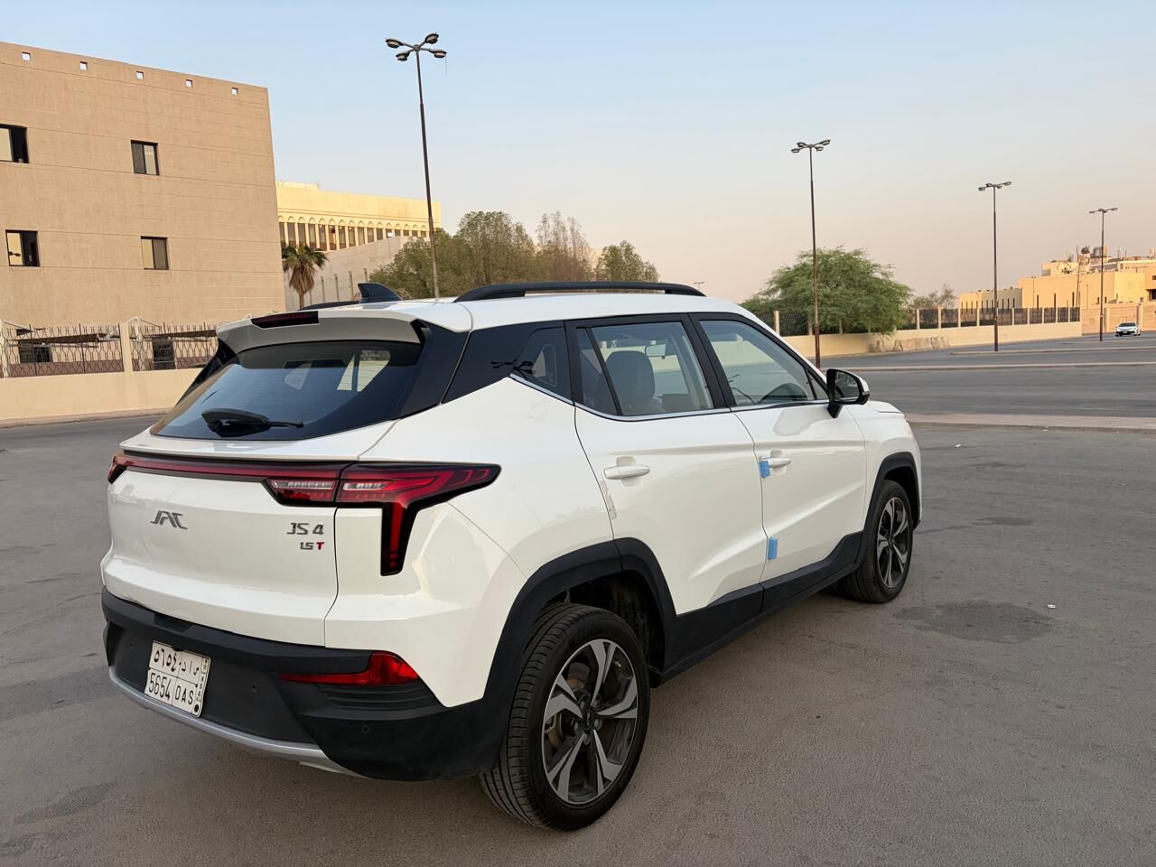Riyadh, Vehicles, Cars & Trucks , SAR 42000,  JAC J4 Plus,  2025,  Automatic,  36000 KM,