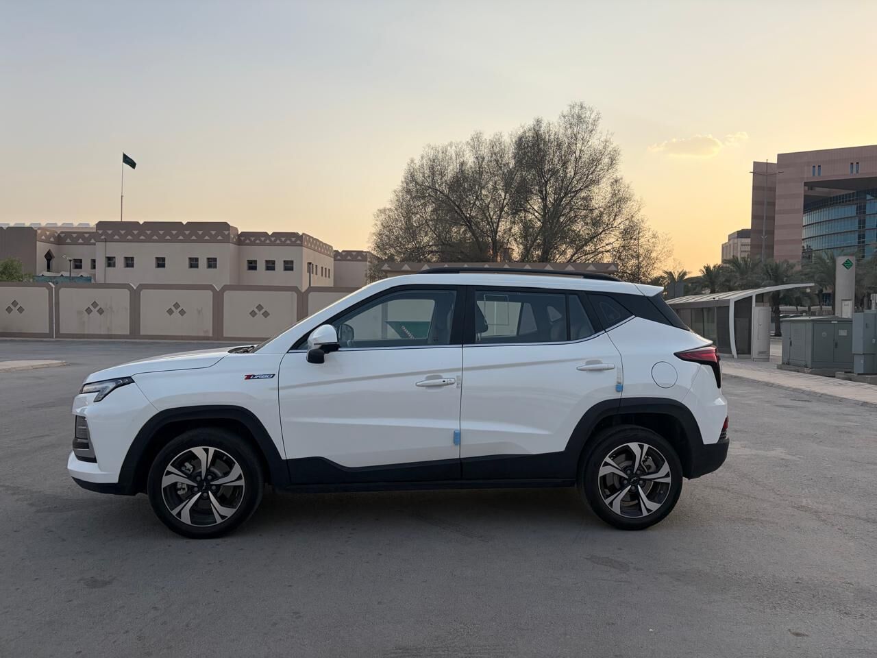 Riyadh, Vehicles, Cars & Trucks , SAR 42000,  JAC J4 Plus,  2025,  Automatic,  36000 KM,