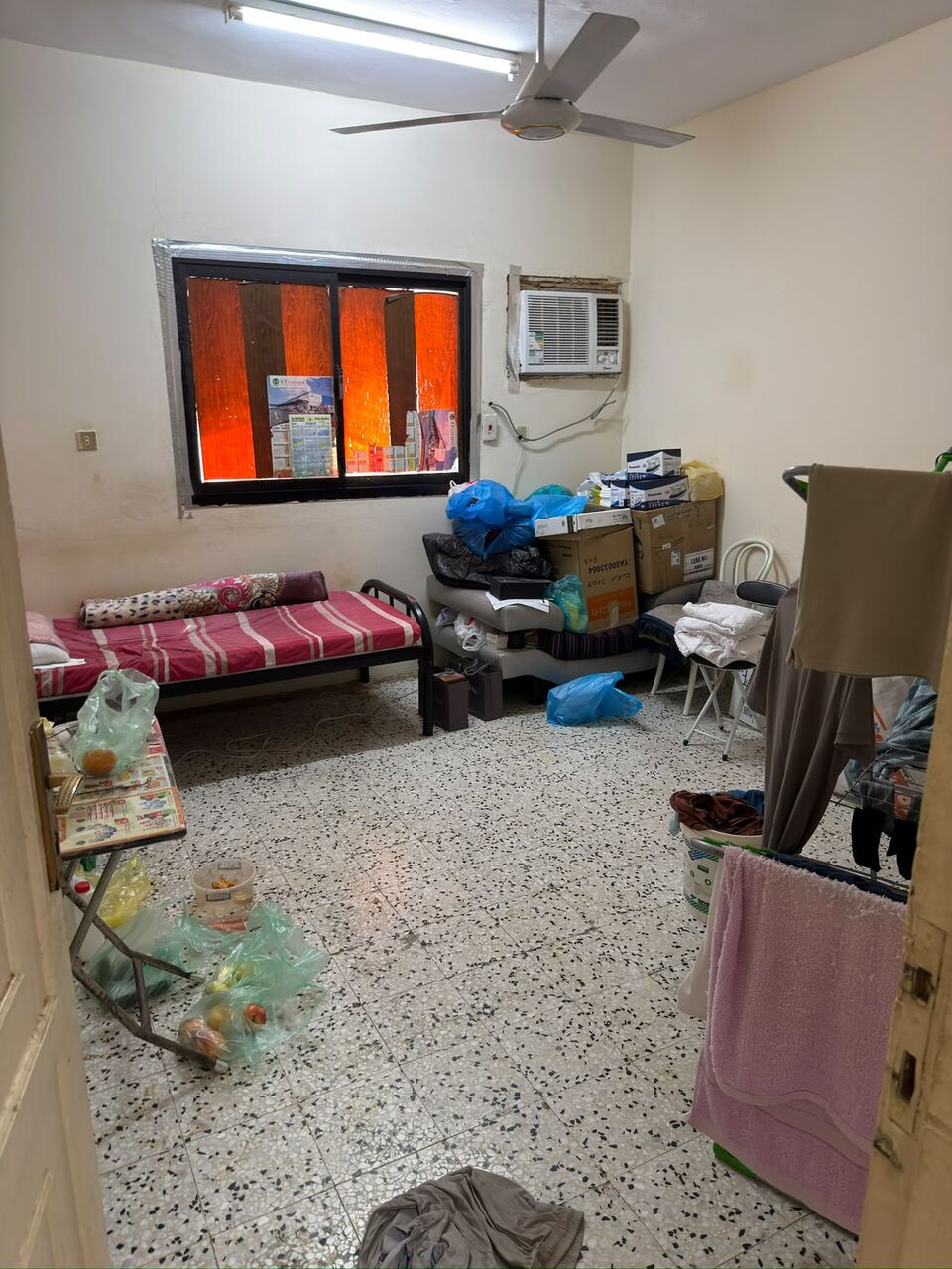 Jeddah, Rooms for Rent, SAR 950/month,  2 BR,  2 Bhk Flat-vacant 1 Room
