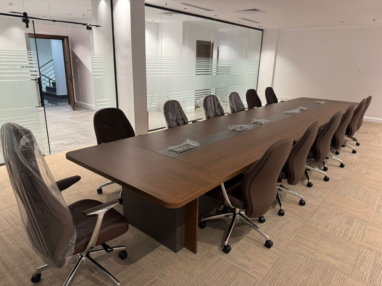 Jeddah, Furniture, SAR 1,  Meeting Tables Available In Different Sizes With Good Quality And Reasonable Prices