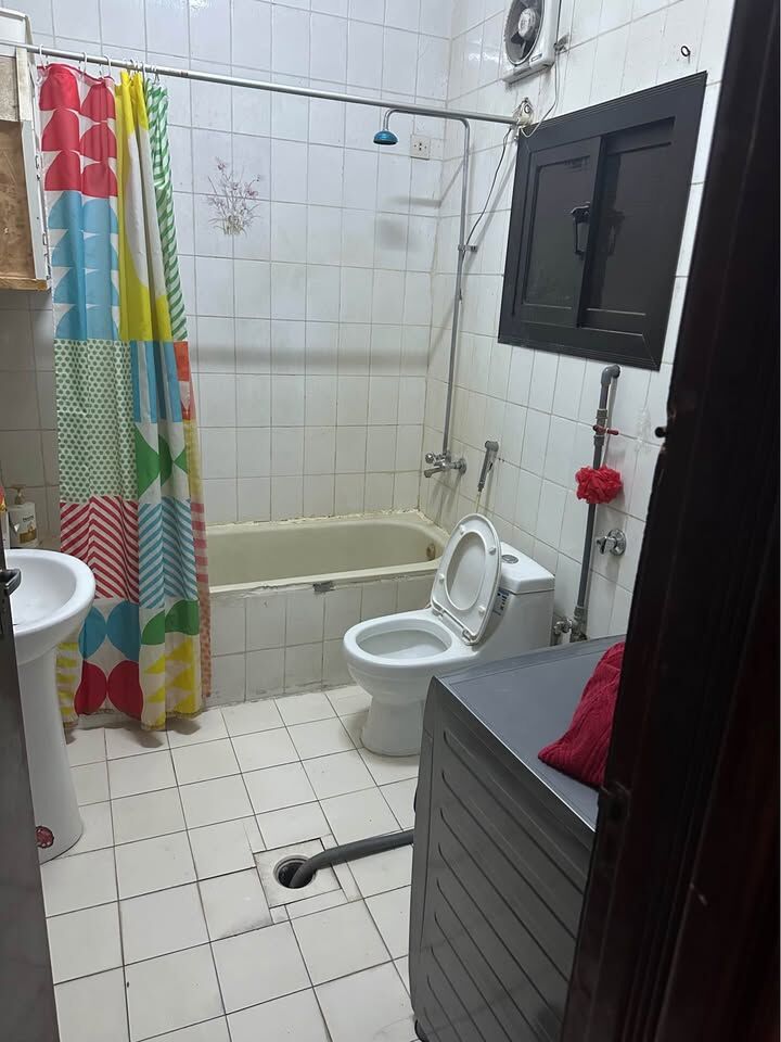 Al Wizarat, Rooms for Rent, SAR 1200/month,  Furnished,  (Electricity Included) Room Available In Hara For Rent