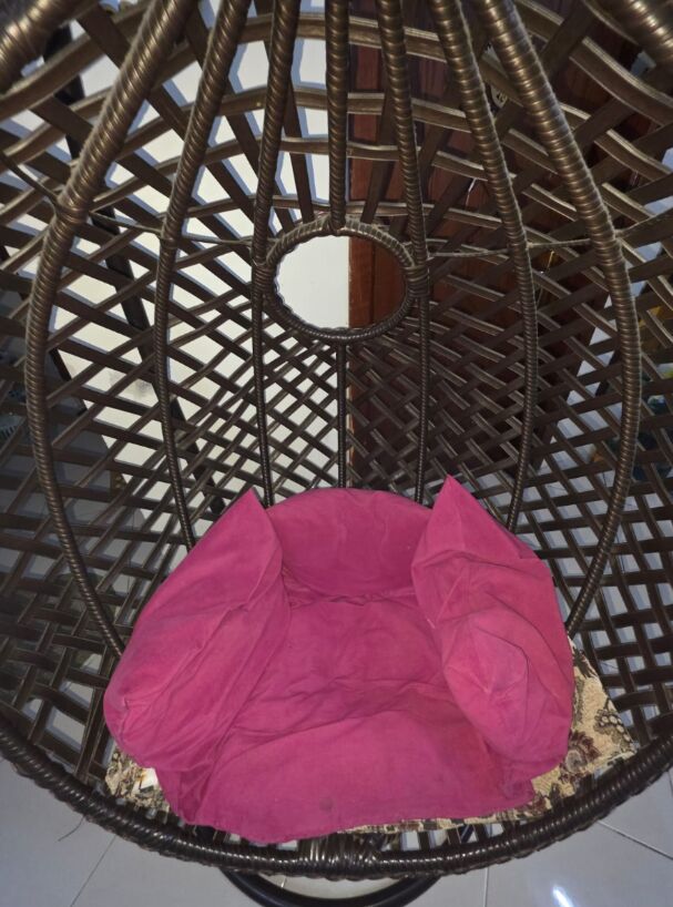 Yanbu, Furniture, SAR 300,  Living Room Swing