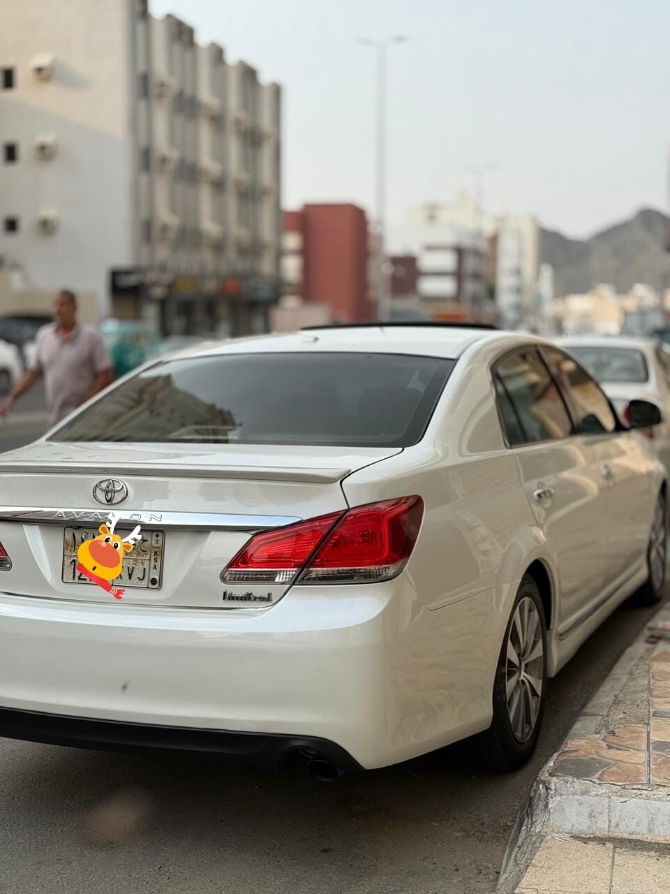 Riyadh, Vehicles, Cars & Trucks , SAR 38000,  Toyota Avalon,  2011,  Automatic,  370000 KM,    Limied