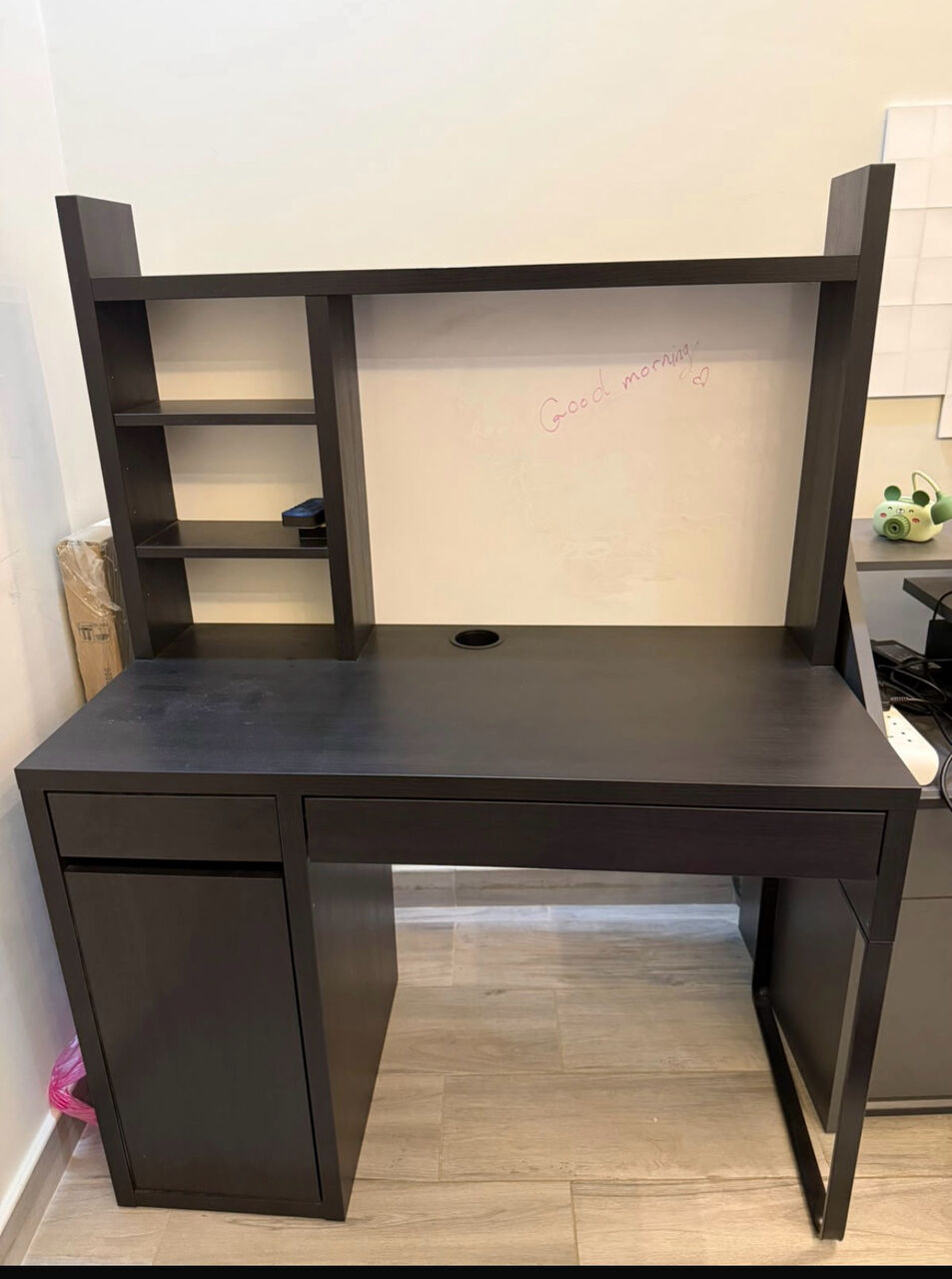 Yanbu, Household Items, SAR 650,  House Hold For Sale- TV Dish Reciver, Wifi Extender, Study Table Etc.