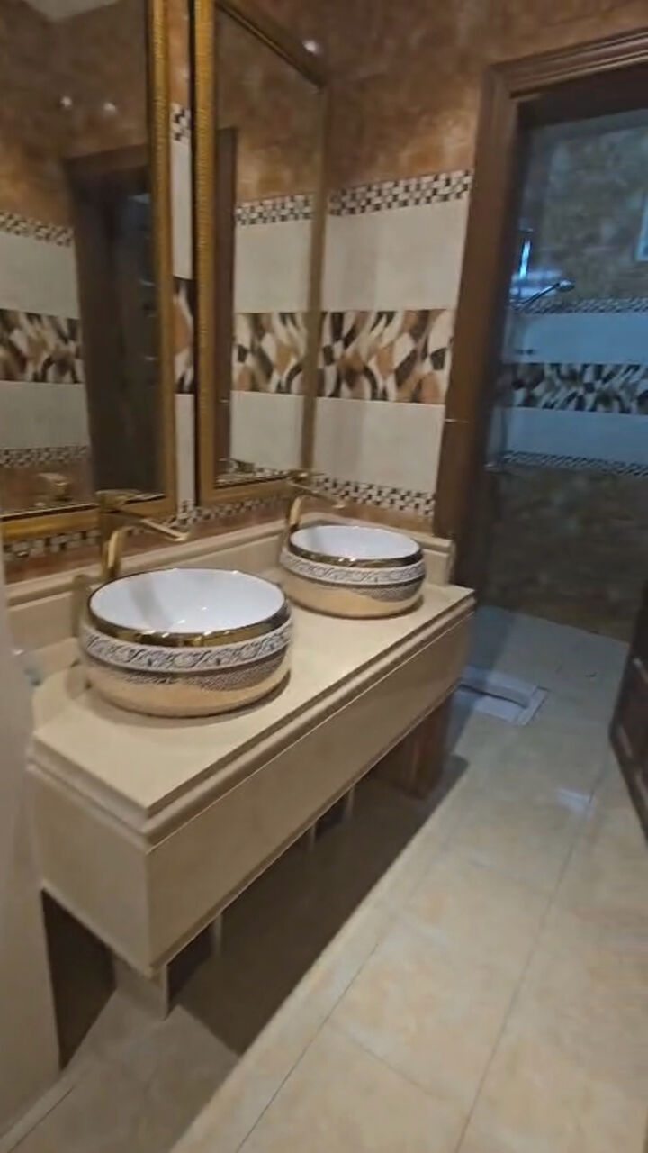 Al Suwaidi, Apts/Flats Wanted, SAR 2300/month,  2 BR,  FAMILY ROOM FOR RENT