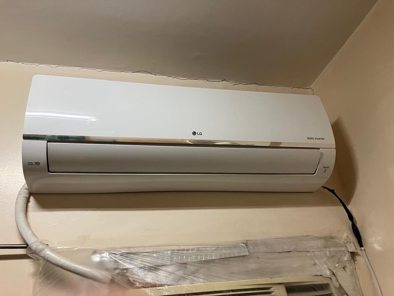 Riyadh, Air Conditioners, SAR 1050,  LG Split New Condition