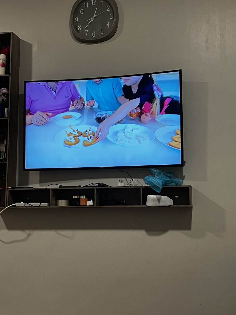 Al Aziziyah, Electronics, SAR 750,  SAMSUNG 55inc Curve Tv