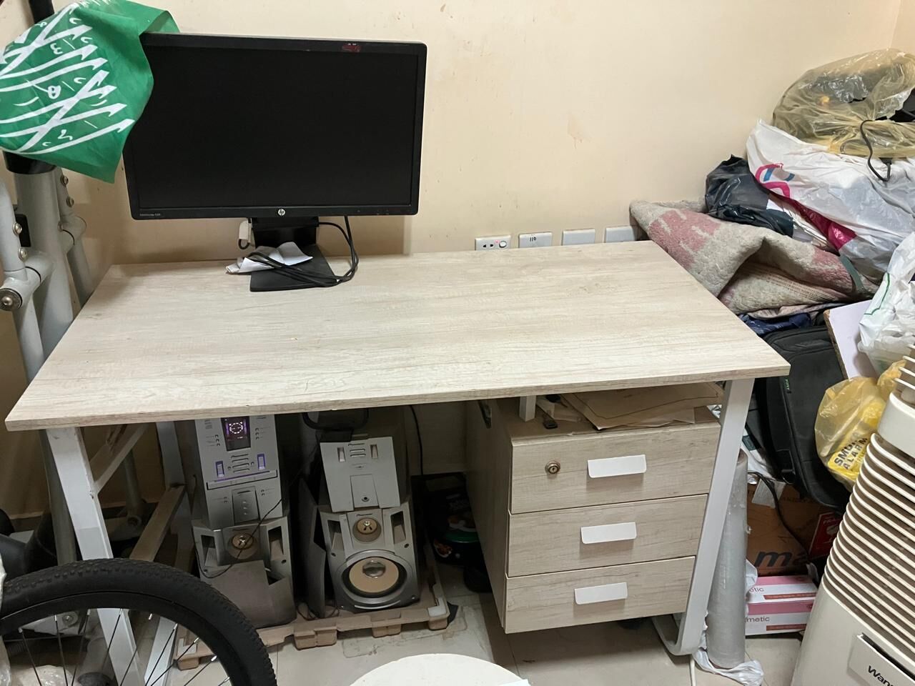Riyadh, Computers, SAR 250,  Computer Table
