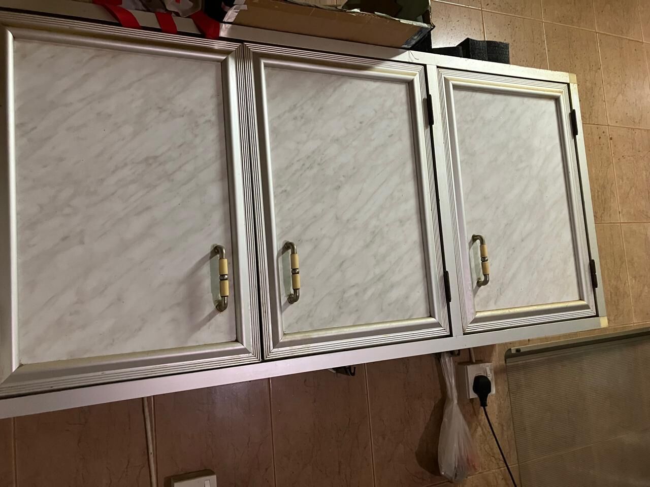 Riyadh, Household Items, SAR 200,  Cabient Kitchen