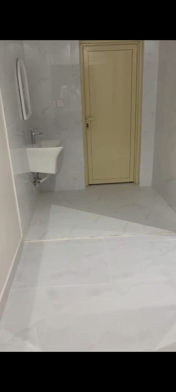 Al Naseem, Apartments, Flats, Houses & Villas, SAR 30000/year,  3 BR,  Speciouse Family Apartment 2nd Floor With Stairs Large House Well Maintain