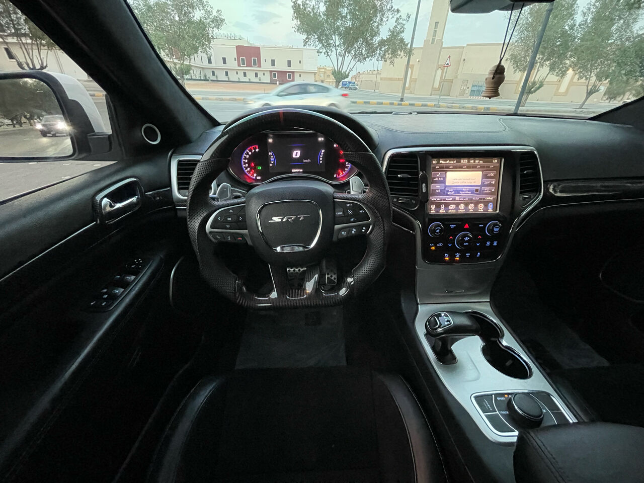 Riyadh, Vehicles, Cars & Trucks , SAR 65000,  Jeep Grand Cherokee SRT,  2015,  Automatic,  320000 KM,  Jeep SRT8  Full Option