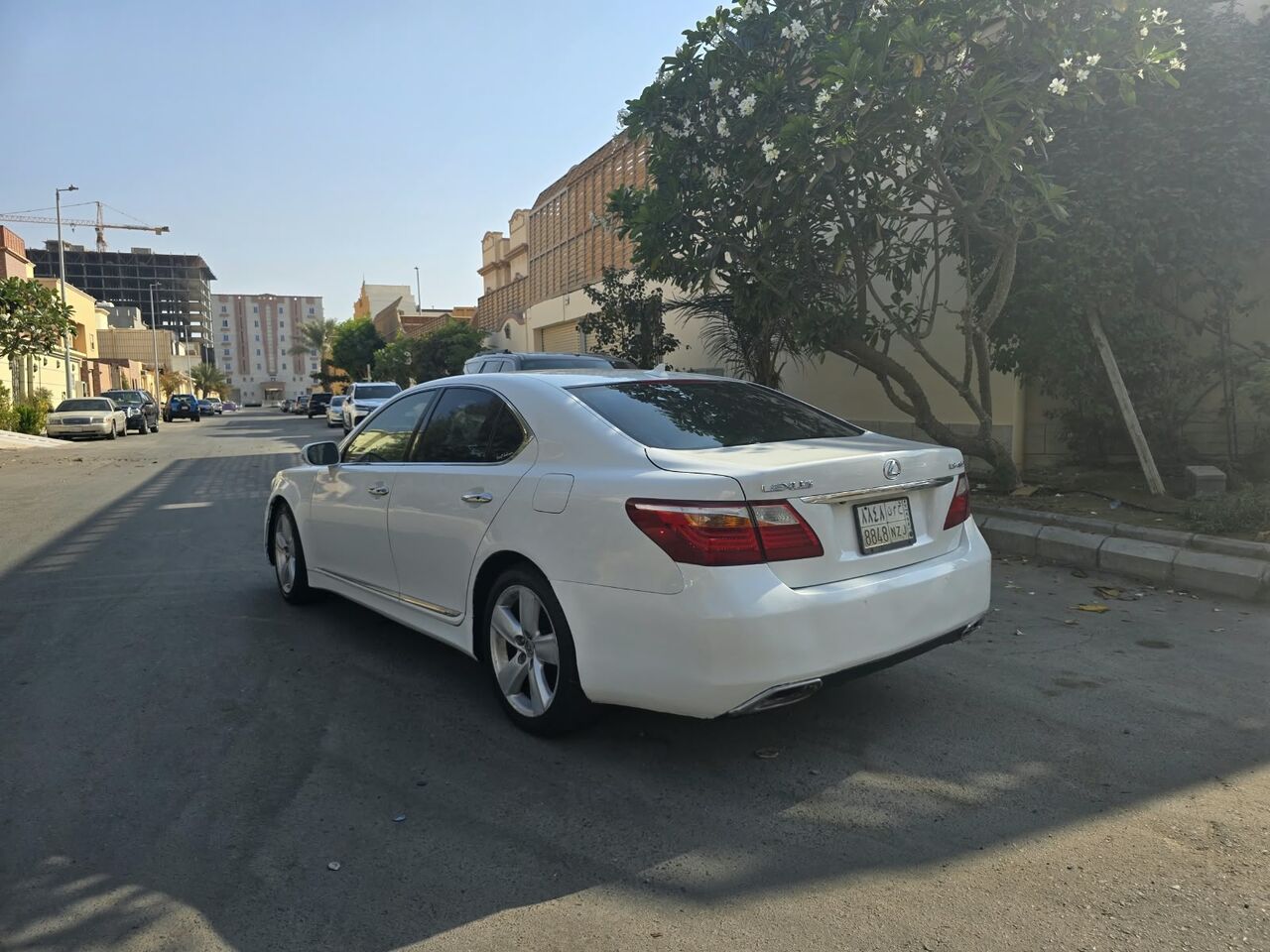 Jeddah, Vehicles, Cars & Trucks , SAR 34000,  Lexus LS 460,  2010,  Automatic,  170000 KM,  Lexus LS460