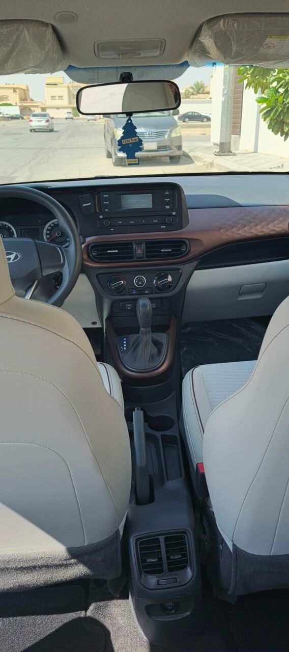 Riyadh, Vehicles, Cars & Trucks , SAR 34000,  Hyundai I10,  2024,  Automatic,  37000 KM,  🚗 Hyundai Grand I-10  Model 37,000 Km