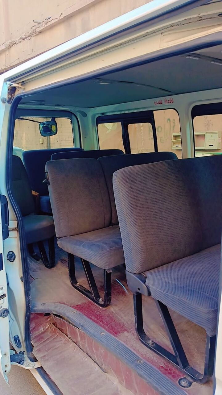Riyadh, Passenger Transport, 🚐 Toyota Hiace Available For Pick & Drop Service In Riyadh