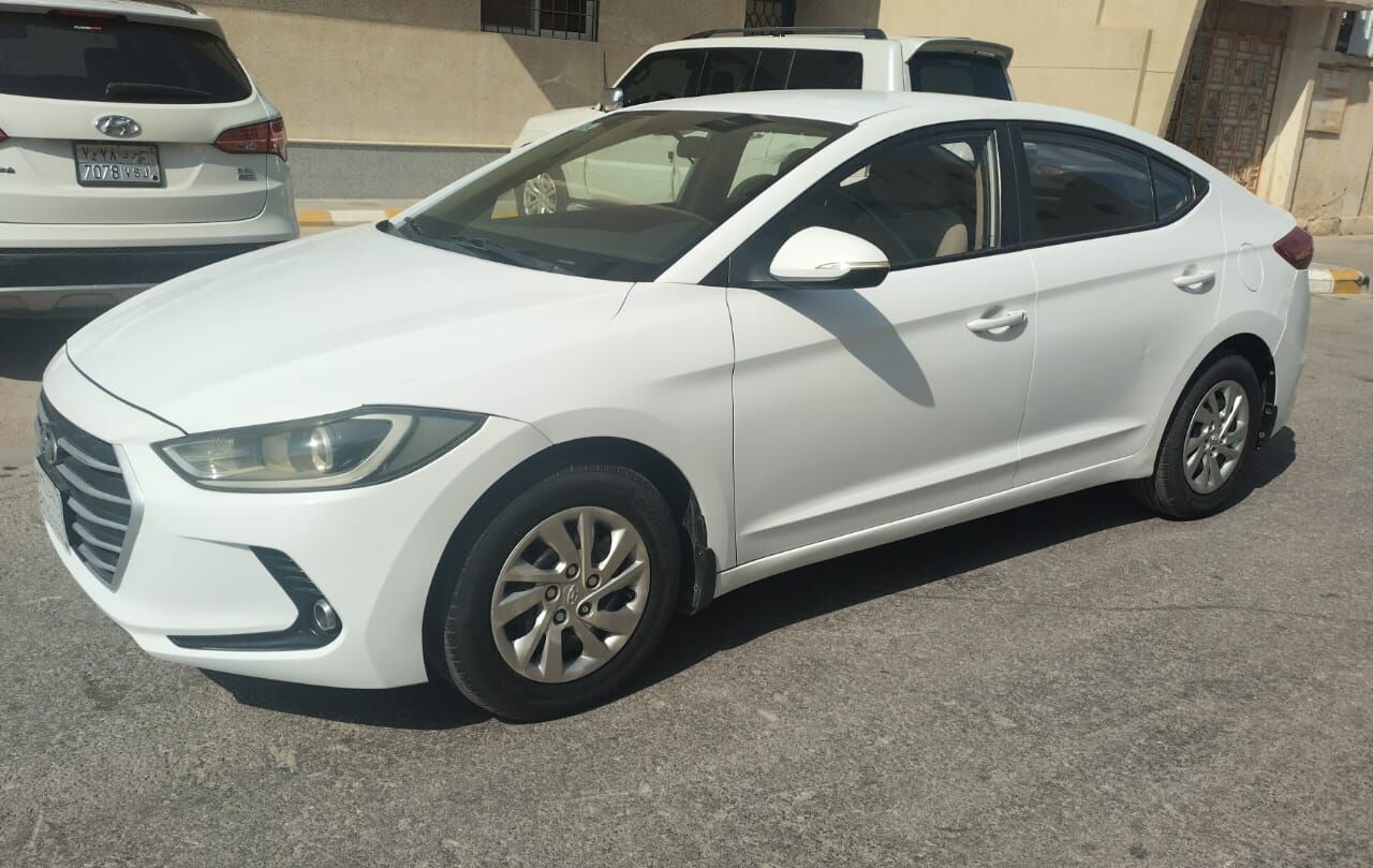 Hara, Vehicles, Cars & Trucks , SAR 32000,  Hyundai Elantra,  2017,  190000 KM,  Elantra  For Sale
