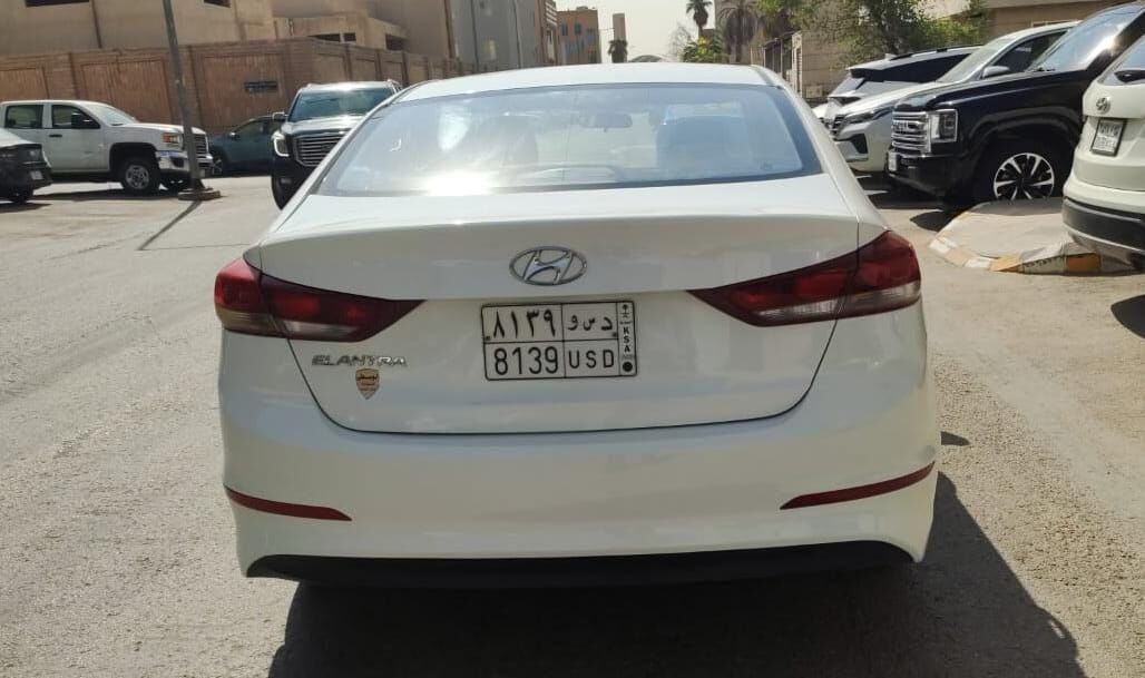 Hara, Vehicles, Cars & Trucks , SAR 32000,  Hyundai Elantra,  2017,  190000 KM,  Elantra  For Sale