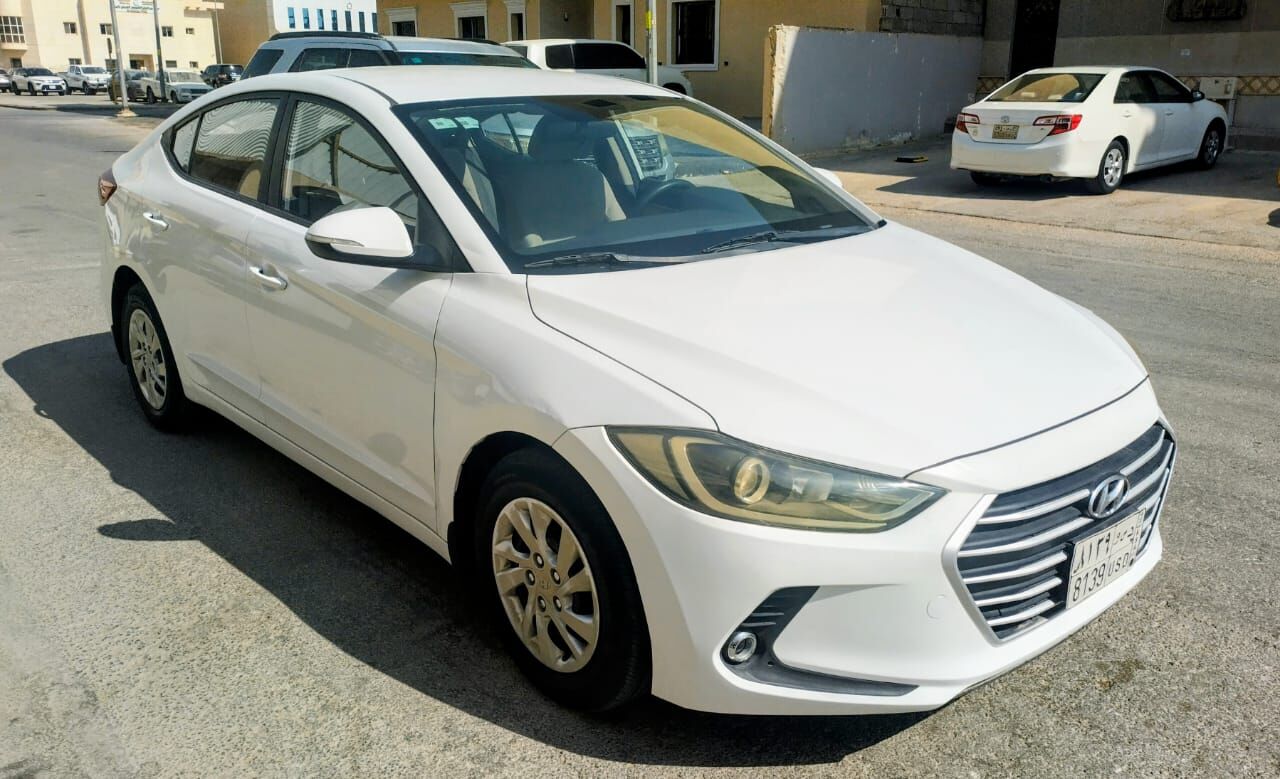 Hara, Vehicles, Cars & Trucks , SAR 32000,  Hyundai Elantra,  2017,  190000 KM,  Elantra  For Sale