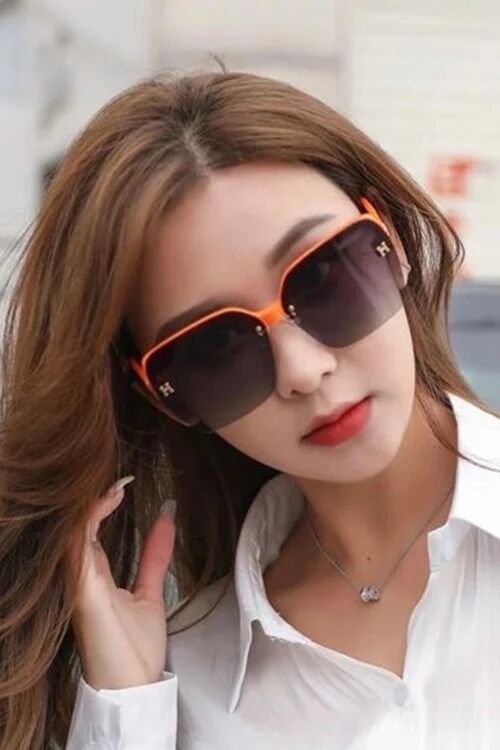 New York, Clothing & Accessories, USD 20,  Elevate Your Everyday Style With Fashion Accessories And Beauty Essentials