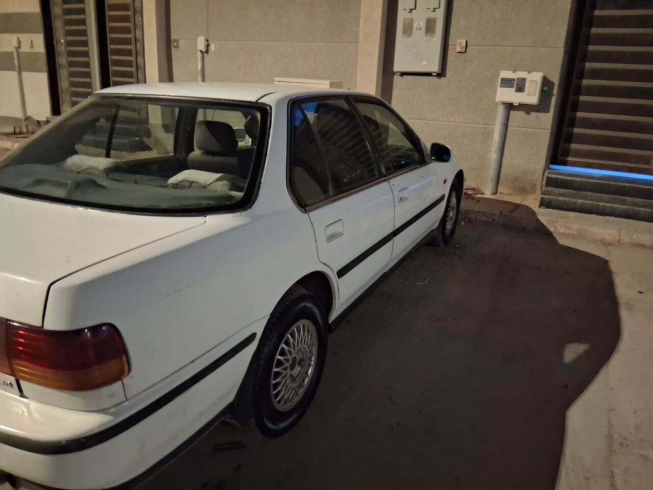 Riyadh, Vehicles, Cars & Trucks , SAR 7000,  Honda Accord,  1992,  Manual,  7000000 KM,  Fahas Istamara Is Valid