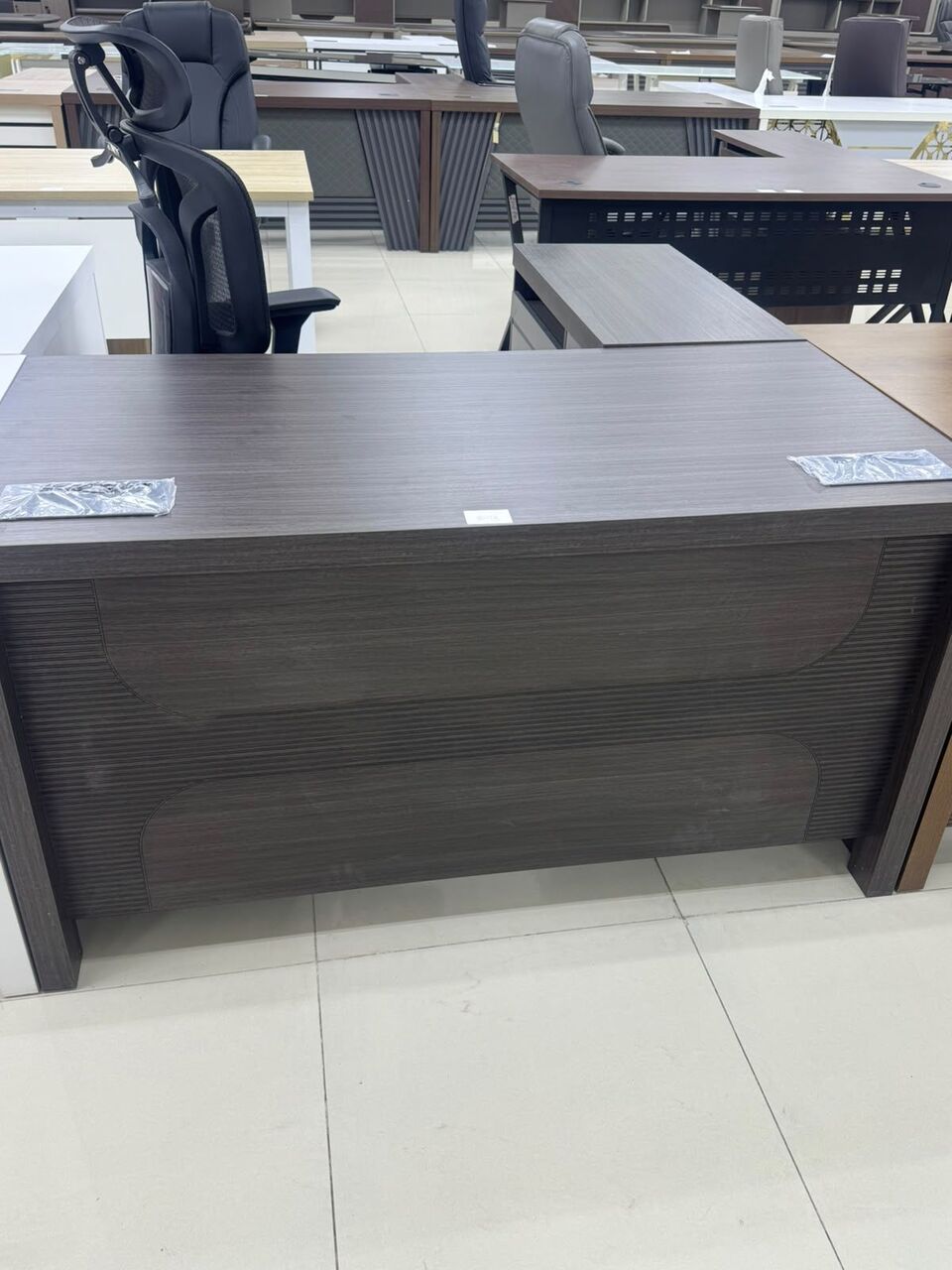 Jeddah, Furniture, SAR 5,  New Office Desk Available In Low Price