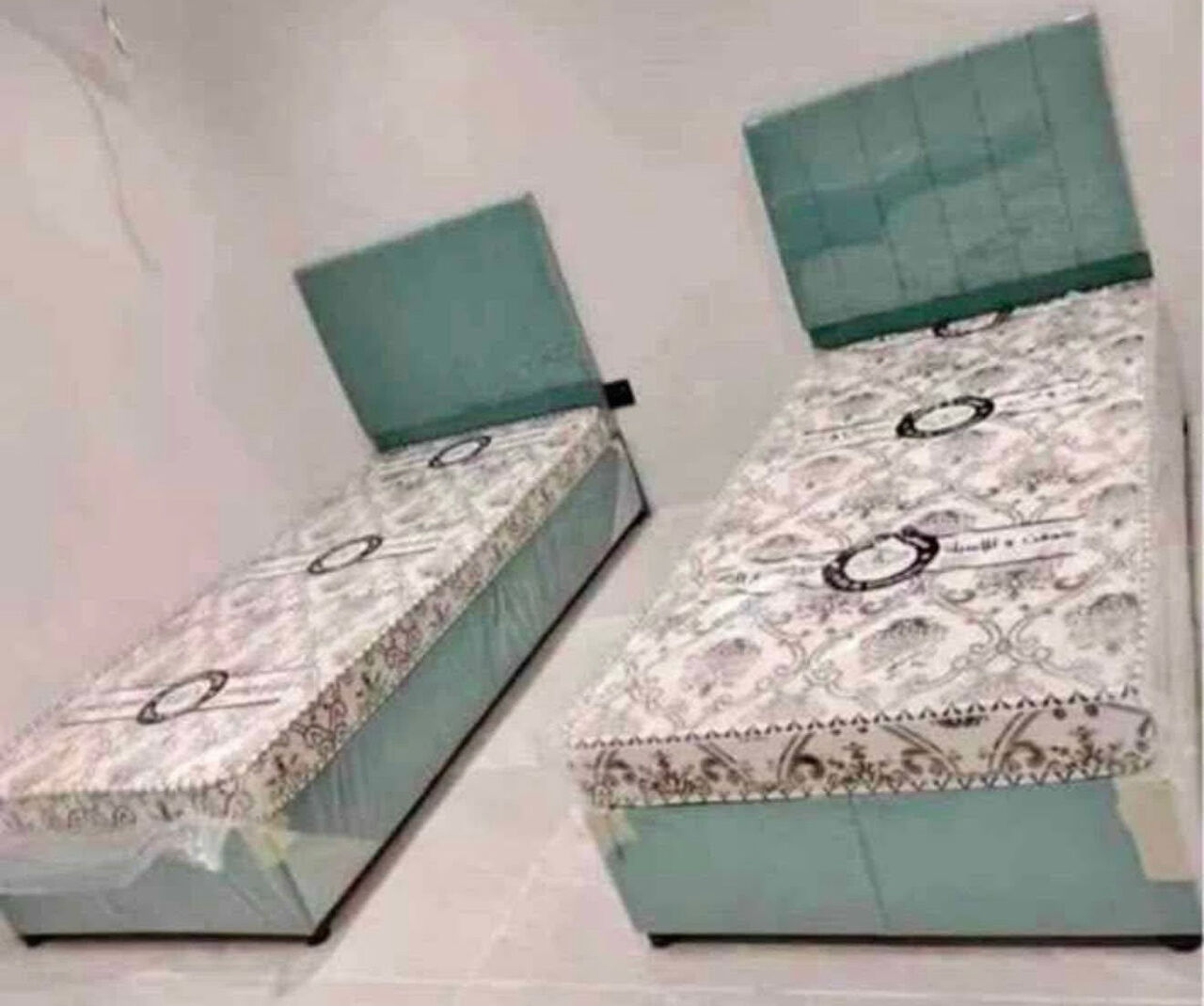 Jeddah, Furniture, SAR 5,  All Kinds Of Single Bed Frame And Mattress Available