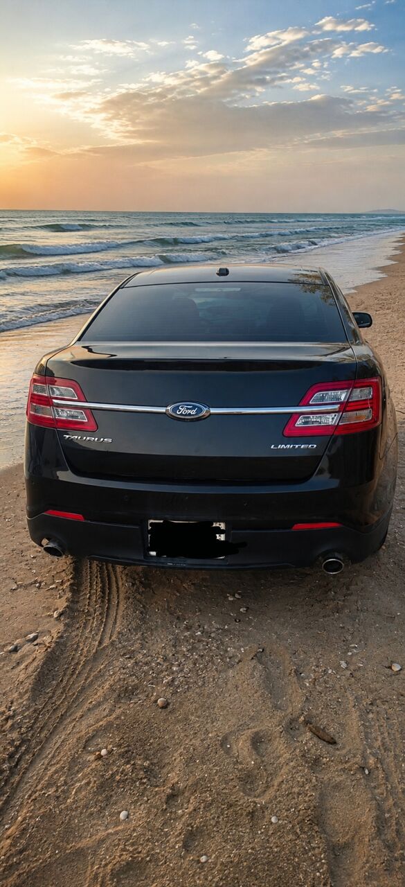 Riyadh, Vehicles, Cars & Trucks , SAR 33000,  Ford Taurus,  2013,  Automatic,  197000 KM,   Limited