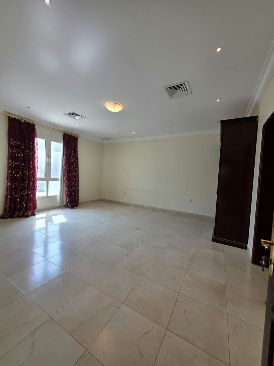 Abu Fatira, Apartments, Flats, Houses & Villas, KWD 800/month,  For Rent In Abu Fatira: An Entire First Floor, Featuring 4 Rooms.