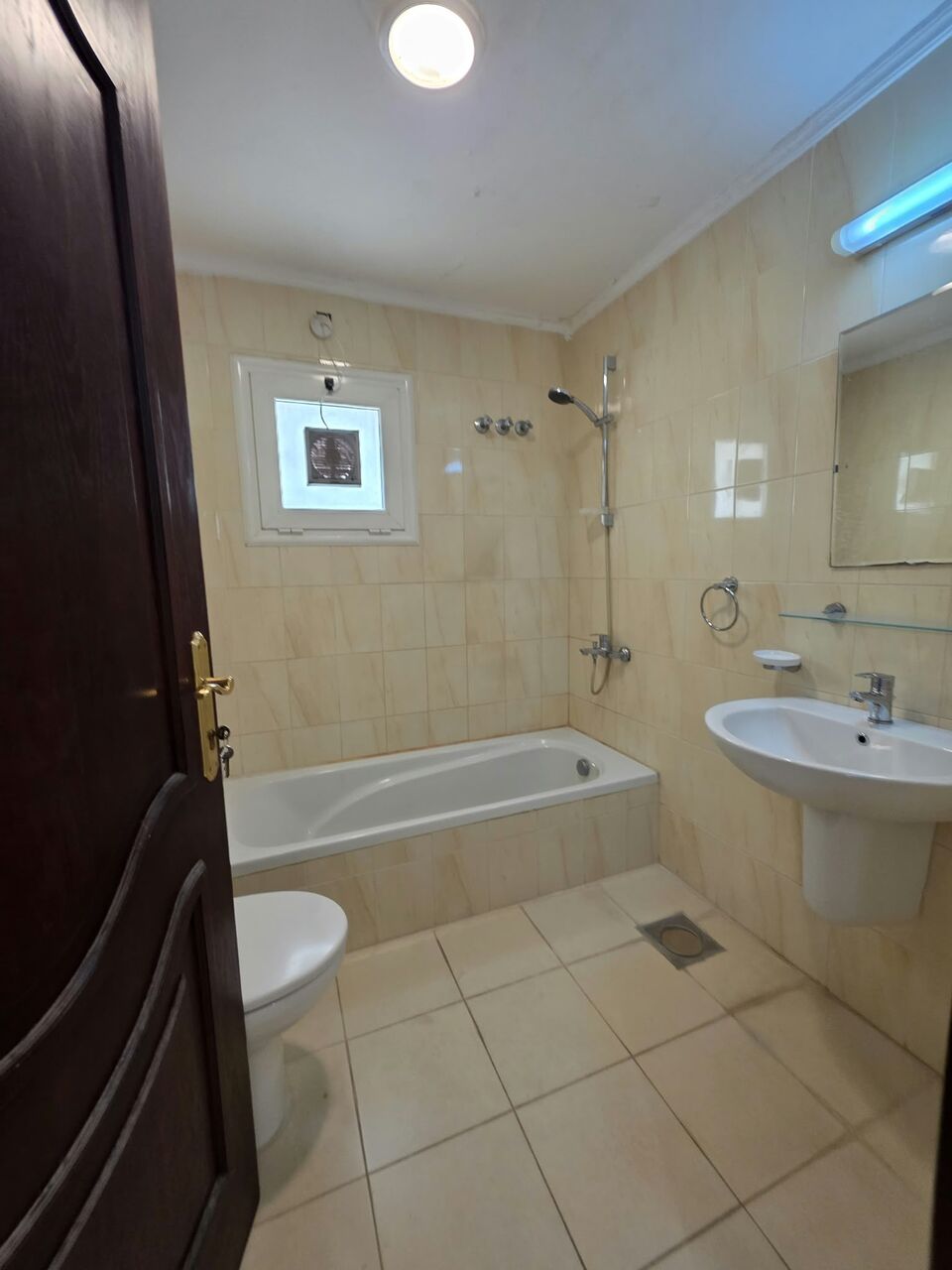 Abu Fatira, Apartments, Flats, Houses & Villas, KWD 800/month,  For Rent In Abu Fatira: An Entire First Floor, Featuring 4 Rooms.