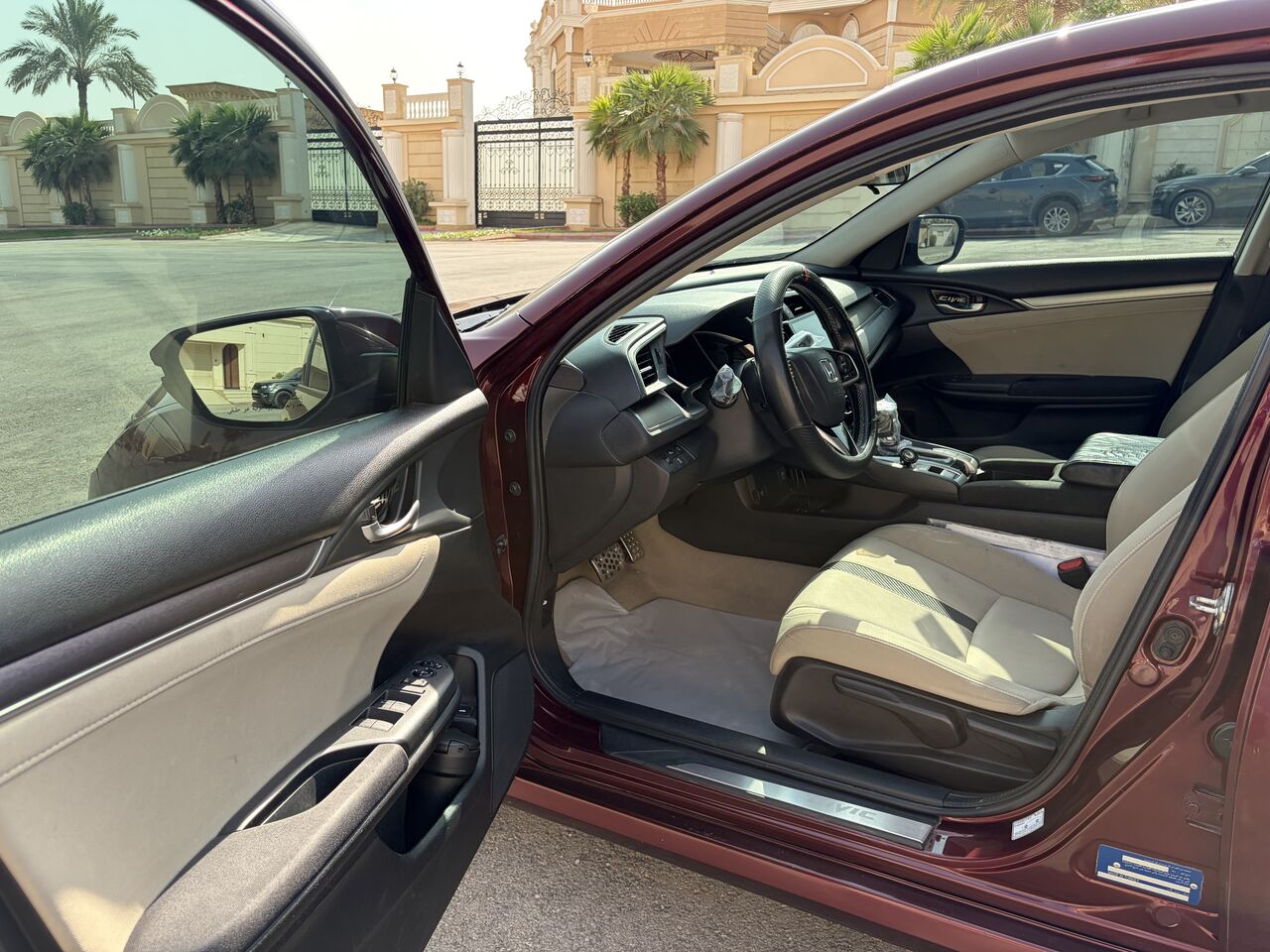 Riyadh, Vehicles, Cars & Trucks , SAR 40000,  Honda Civic LX,  2018,  Automatic,  225 KM,   Honda Civic &ndash; Mid Option | Very Clean Condition
