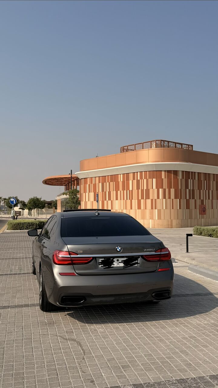 Riyadh, Vehicles, Cars & Trucks , SAR 96000,  Bmw 740,  2016,  Automatic,  153 KM,  For Sale: Li  &ndash; Full Option, Highest Trim | M Sport Package